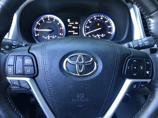 Used 2017 Predawn Gray Mica Toyota Limited Platinum image 27