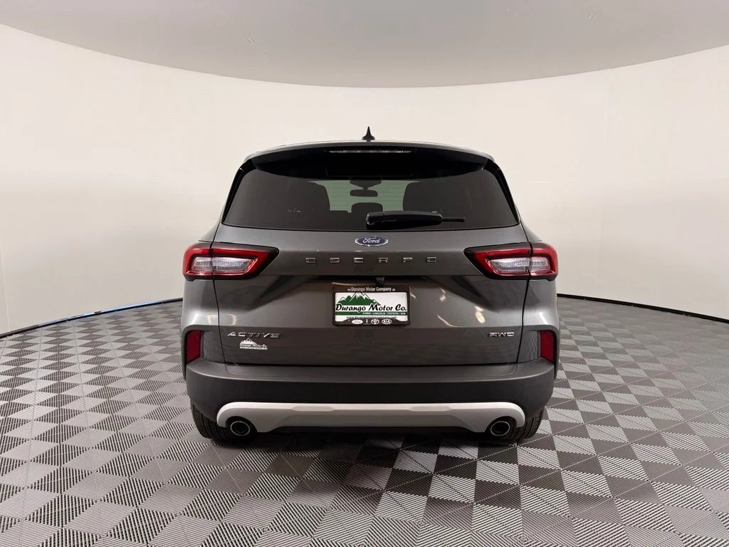 Used 2025 Gray Ford Active image 10