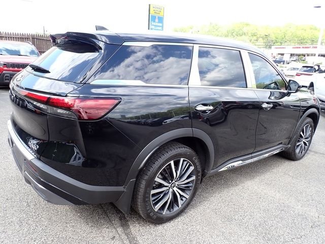 Certified Used 2024 Black INFINITI Sensory image 7
