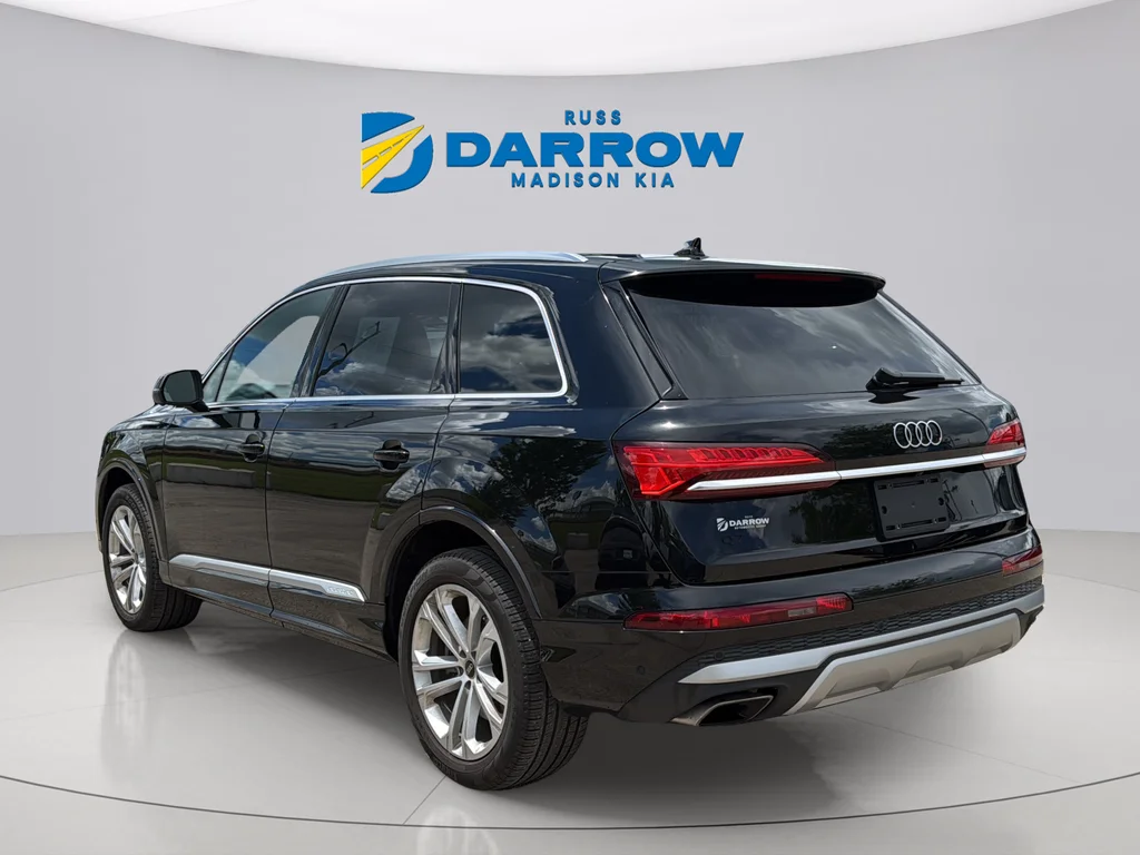 Used 2025 Black Metallic Audi 55 Premium image 3