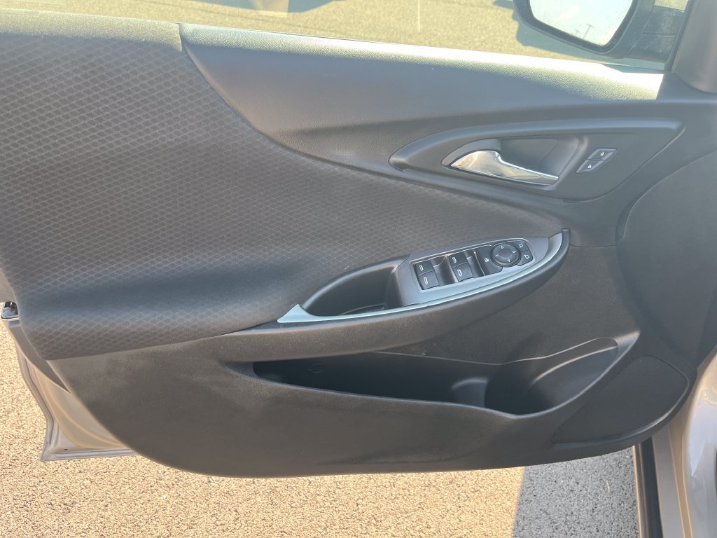 Used 2025 Gray Chevrolet LT image 11