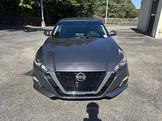 Used 2020 Gray Nissan 2.5 S image 2