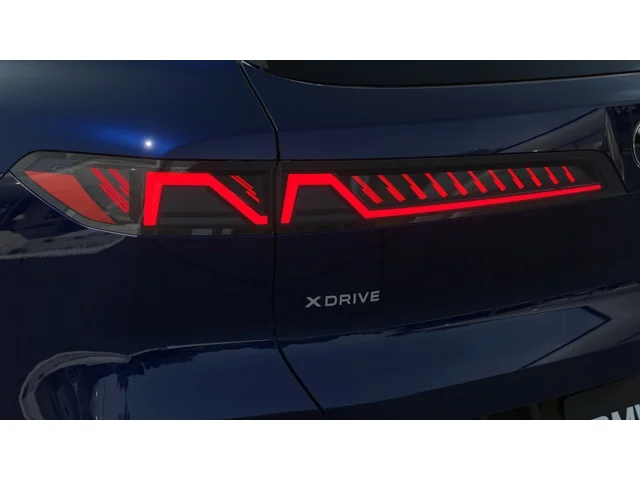 New 2027 Tanzanite Blue II Metallic BMW  image 8