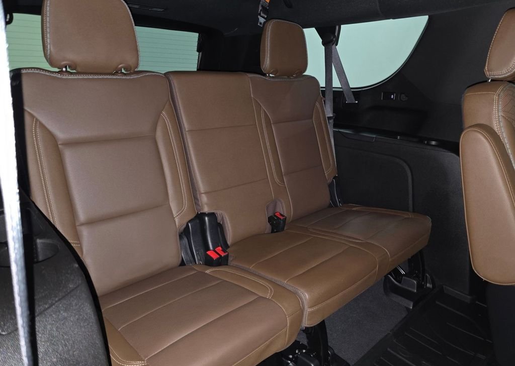 Used 2022 Beige Chevrolet High Country image 14