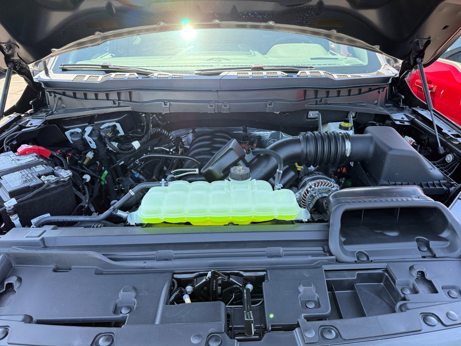 New 2026 Carbonized Gray Metallic Ford Tremor image 20