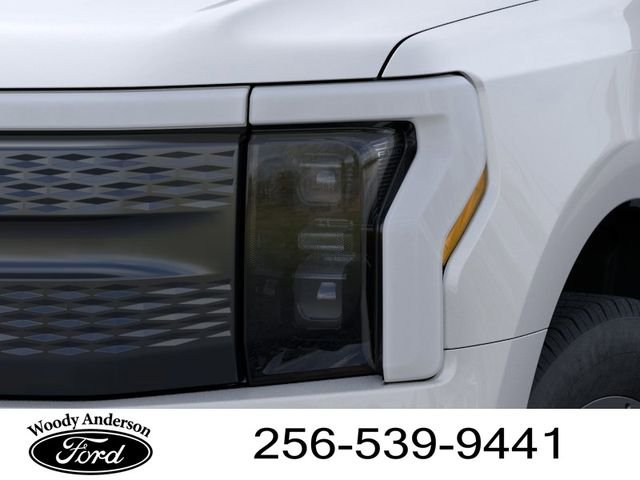 2025 Ford F-150 Lightning Flash - Photo 18