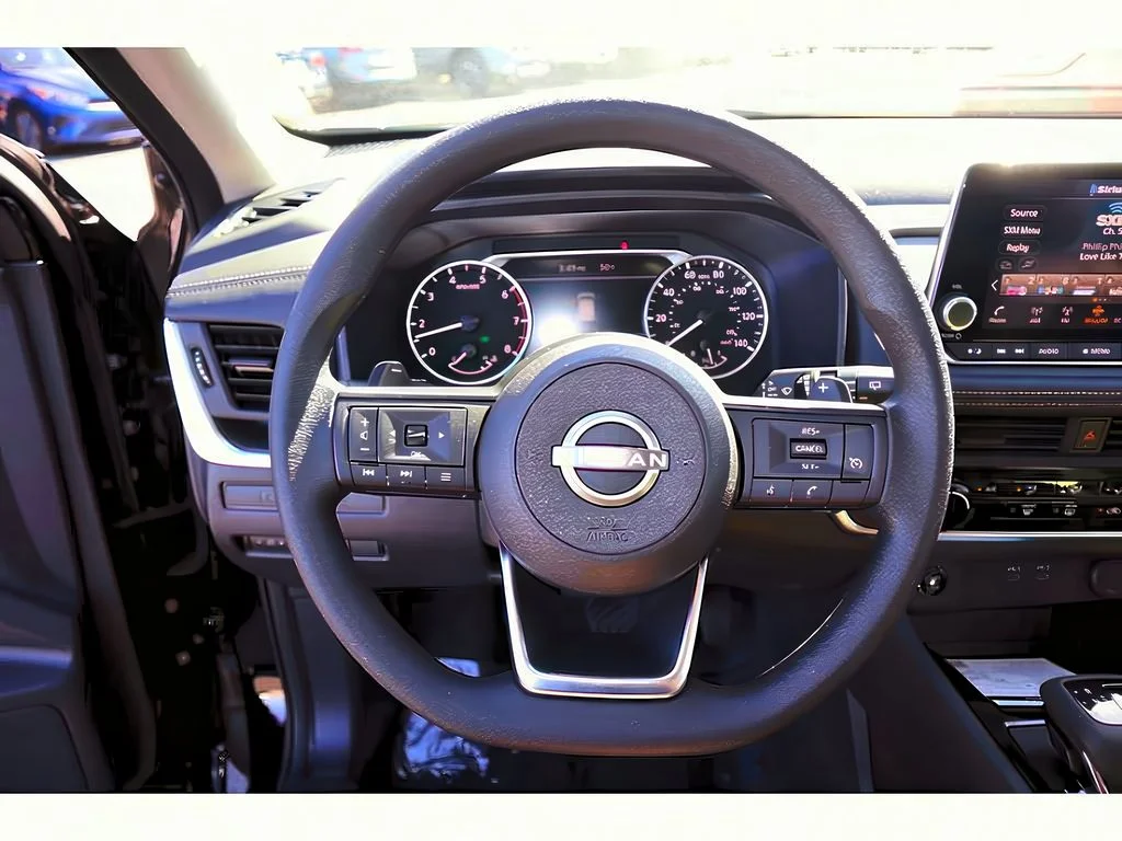 2024 Nissan Rogue S - Photo 15