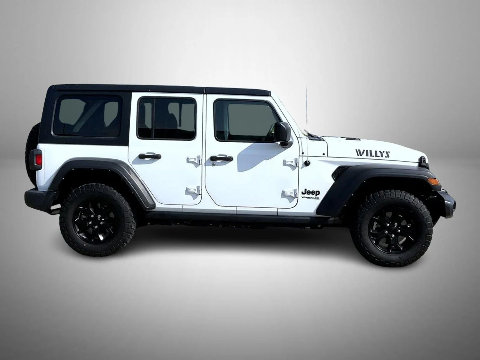 Used 2022 White Jeep Unlimited Willys image 4
