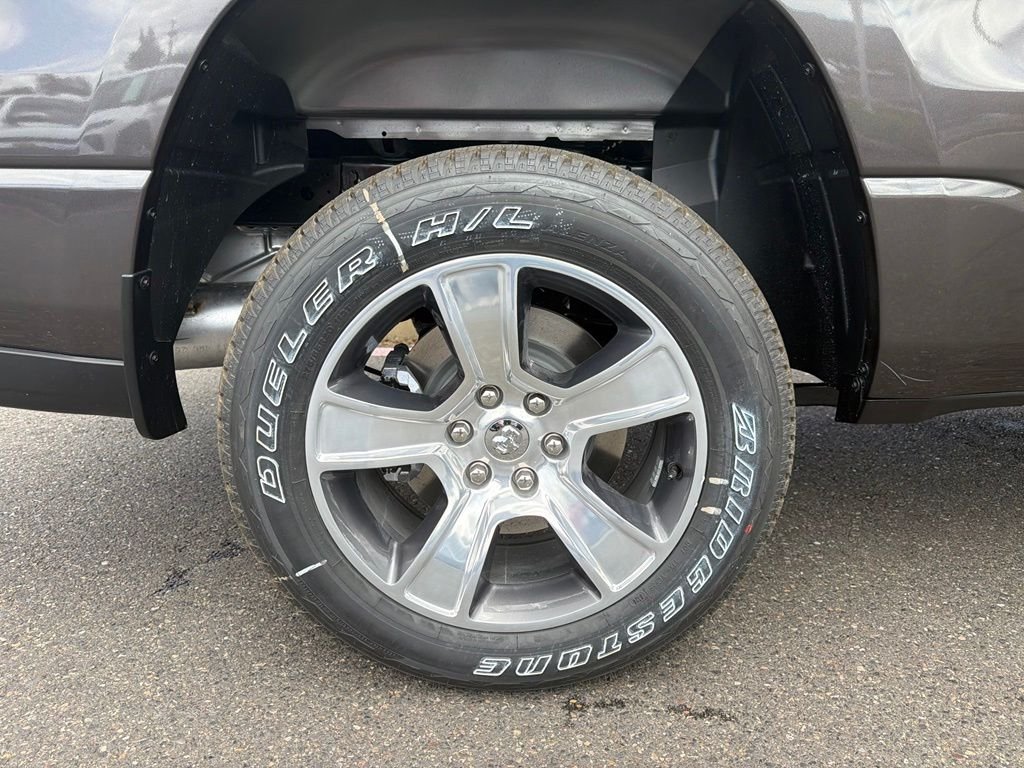 New 2026 Granite Crystal Metallic Clear-Coat Exterior Paint RAM Express image 9