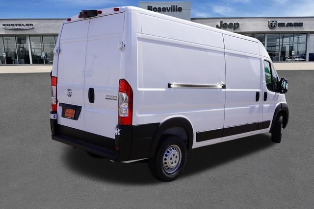 New 2026 Bright White Clear-Coat Exterior Paint RAM High Roof image 5
