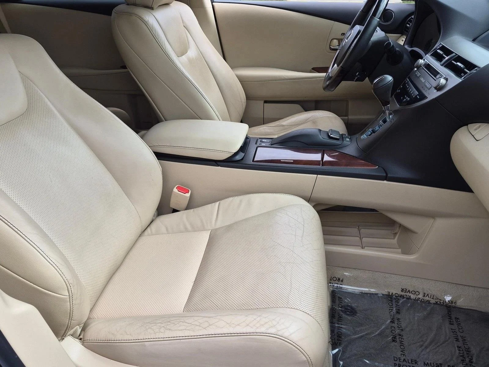 Used 2015 Claret Mica Lexus  image 20