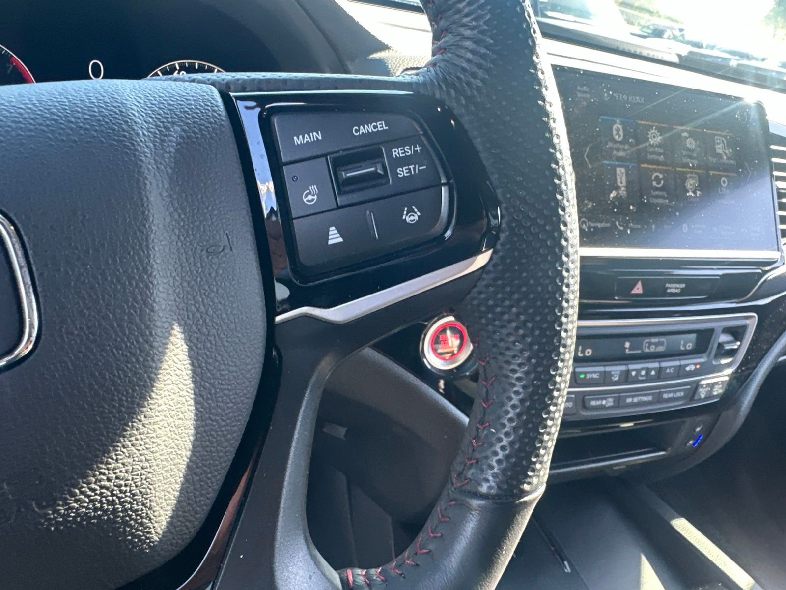 Used 2024 Platinum White Pearl Honda Black Edition image 19