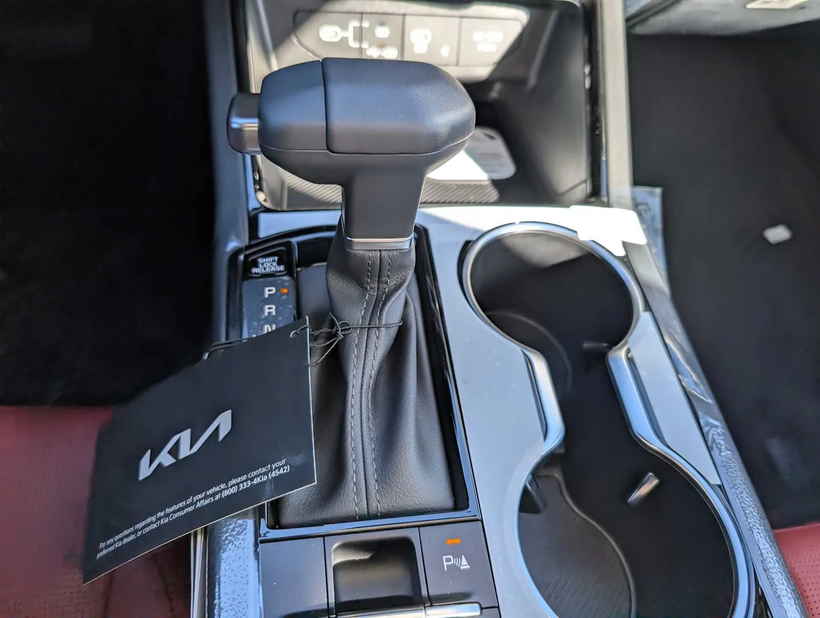 New 2026 Snow White Pearl Kia GT-Line image 23