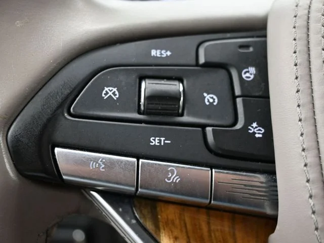 2021 Cadillac Escalade ESV Premium Luxury Platinum - Photo 18