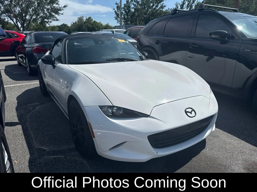 Used 2020 White Mazda Club image 1