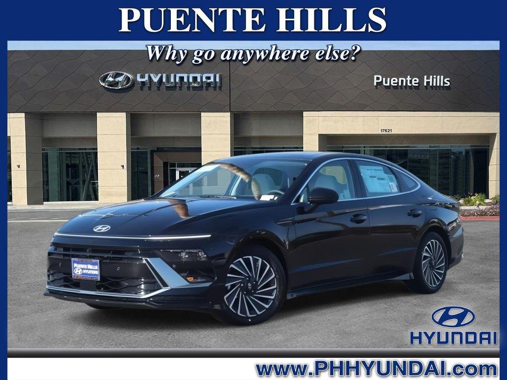 2026 Hyundai Sonata Limited's photo