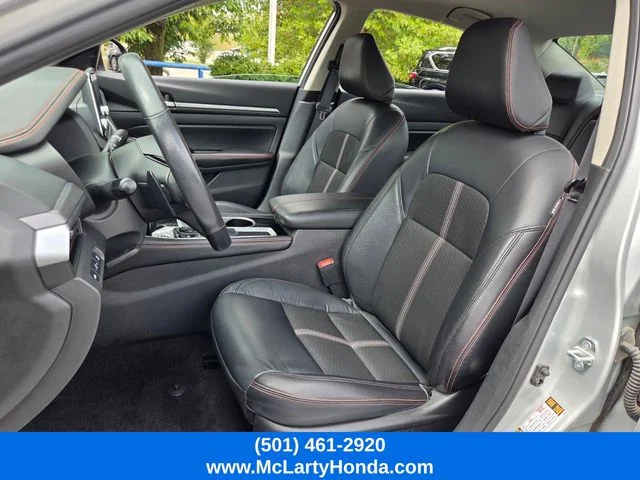 Used 2024 Silver Nissan 2.5 SR image 7