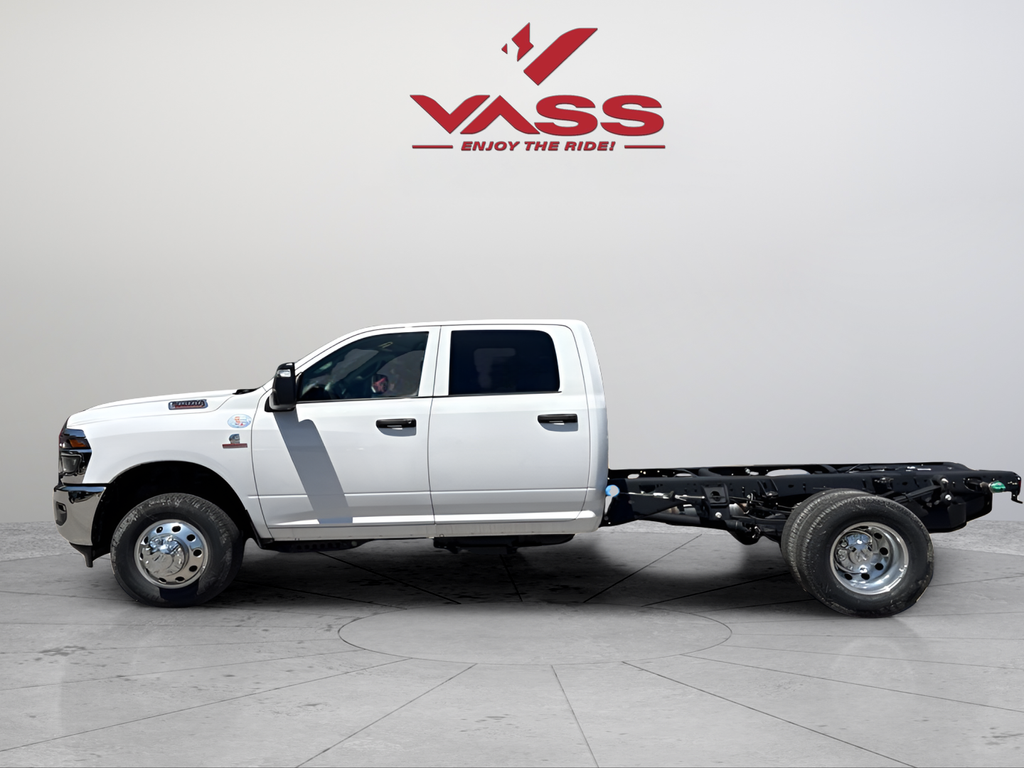 New 2026 Bright White Clearcoat RAM Tradesman image 5