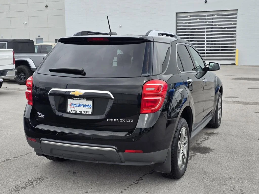 Used 2016 MOSAIC BLACK METALLIC Chevrolet LTZ image 7