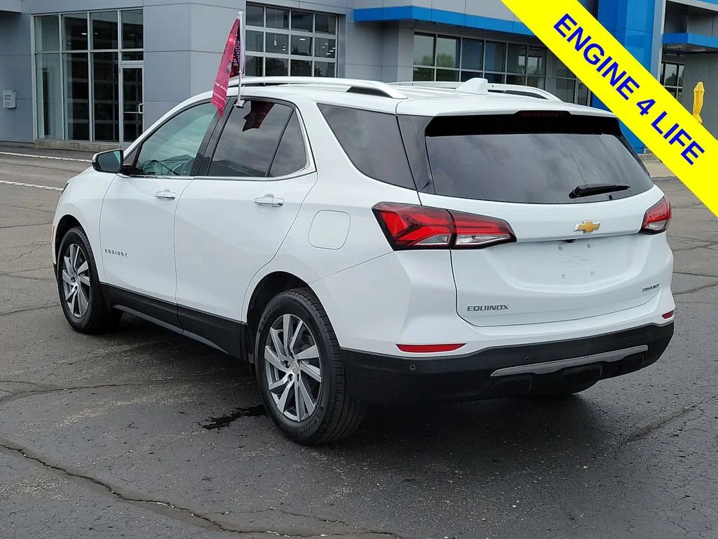 Used 2022 Summit White Chevrolet Premier image 4