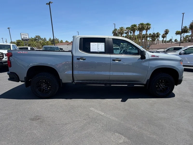 Used 2025 Sterling Gray Metallic Chevrolet Custom Trail Boss image 2