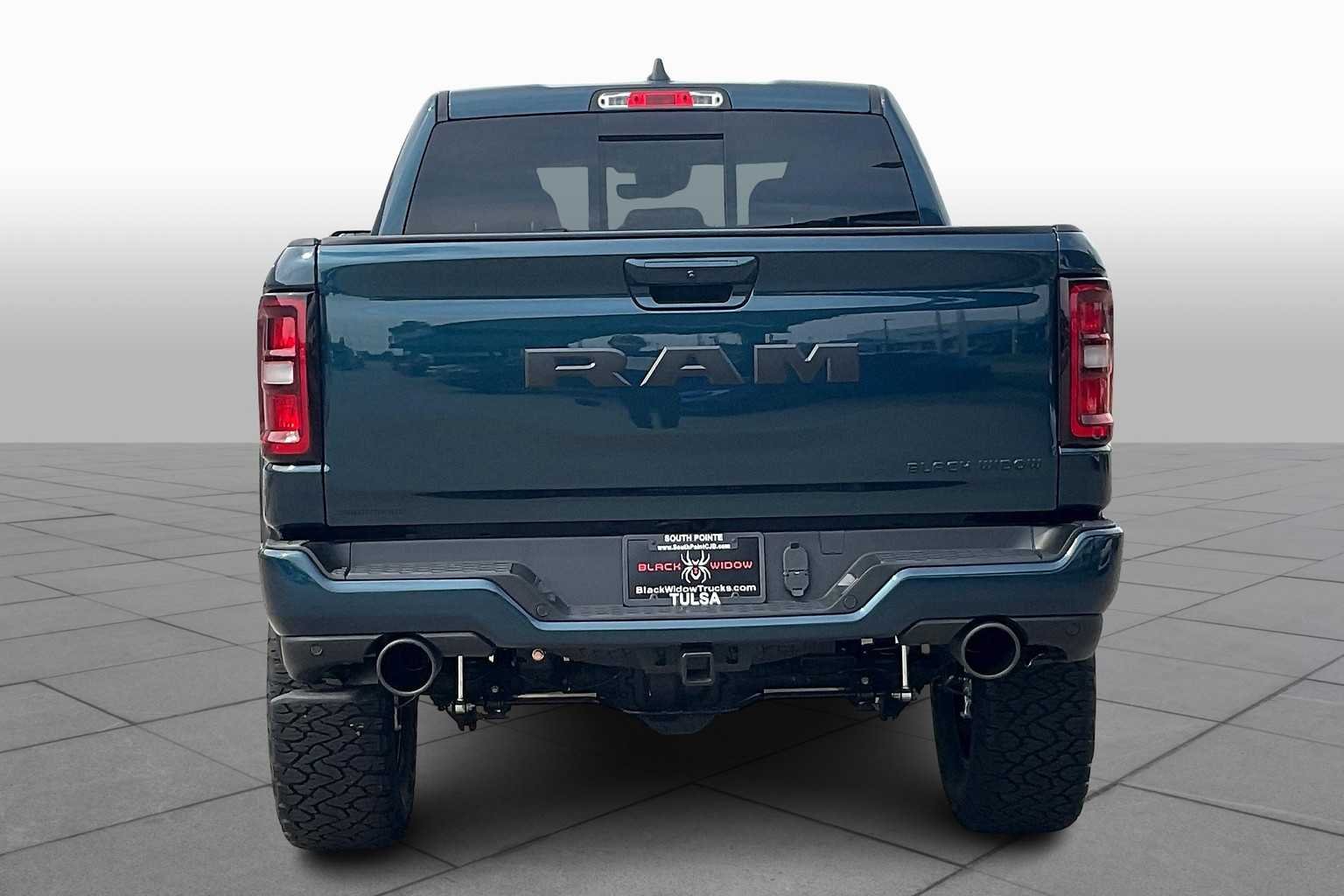New 2025 Diamond Black Crystal Pearl-Coat Exterior Paint RAM Big Horn image 4