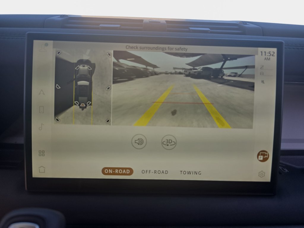 Certified Used 2025 White Land Rover S image 23