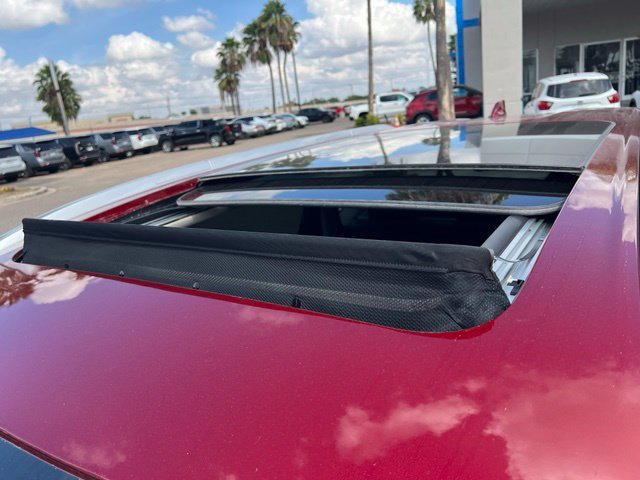 Used 2022 Red Nissan SV image 8