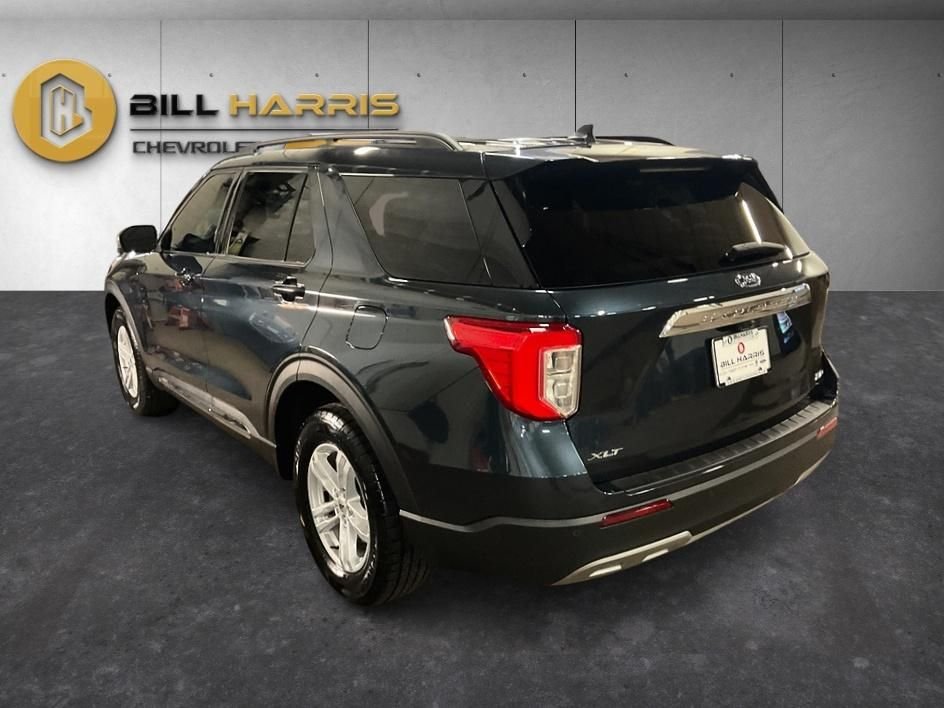 Used 2024 Blue Ford XLT image 11