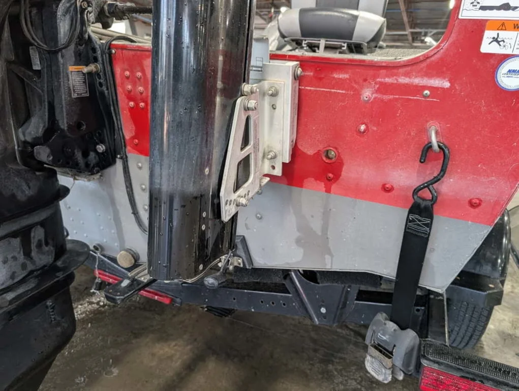 Used 2011 RED Lund  image 10