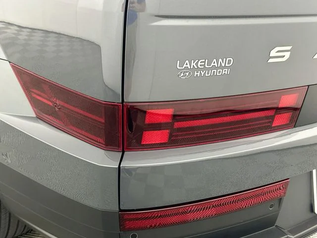 Certified Pre-Owned 2025 Hyundai Santa Fe SE
