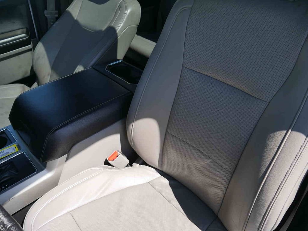 Used 2016 White Ford Lariat image 34