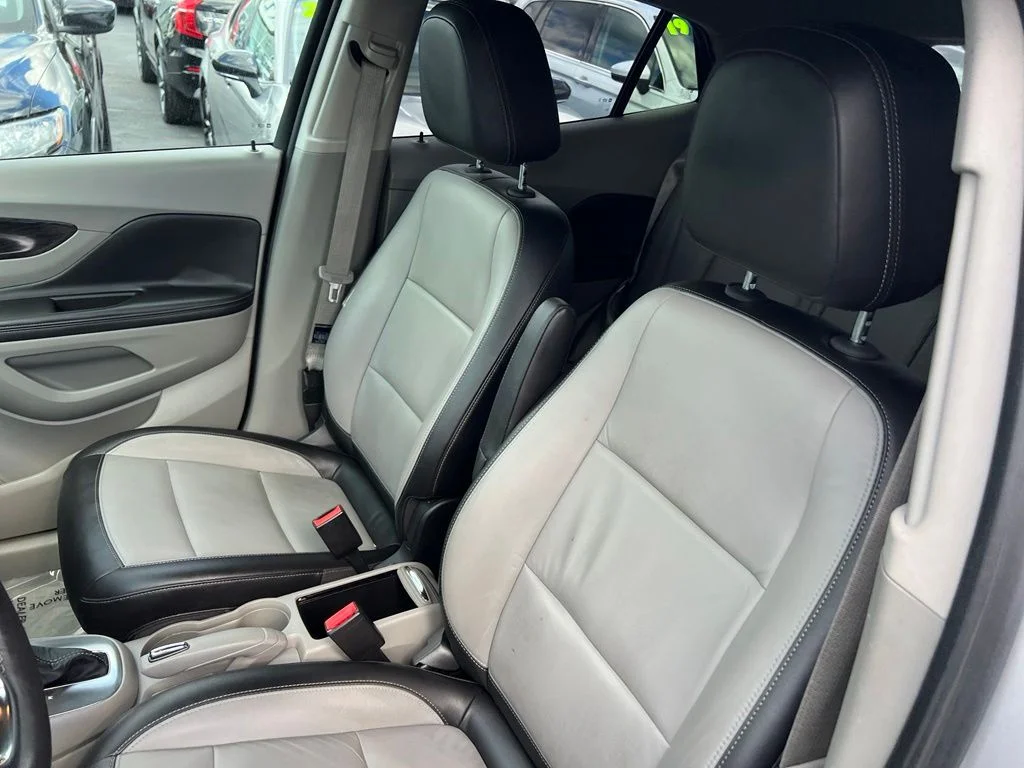 Used 2016 Quicksilver Metallic Buick Leather image 12