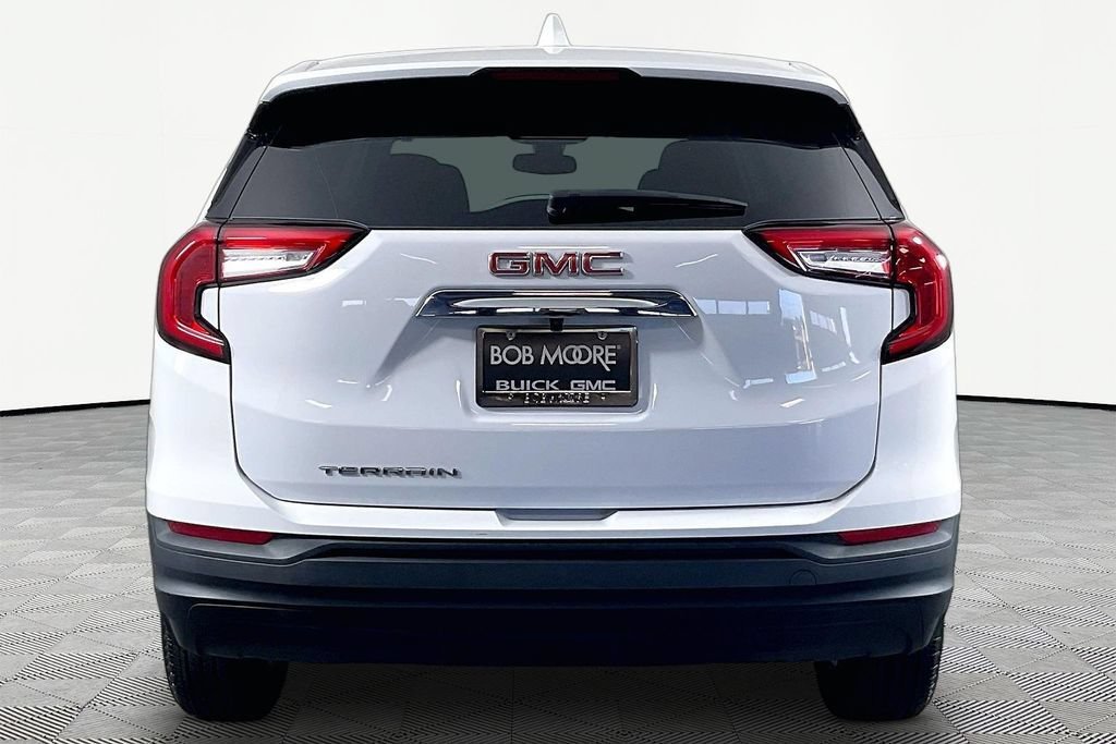 2023 GMC Terrain SLE - Photo 5