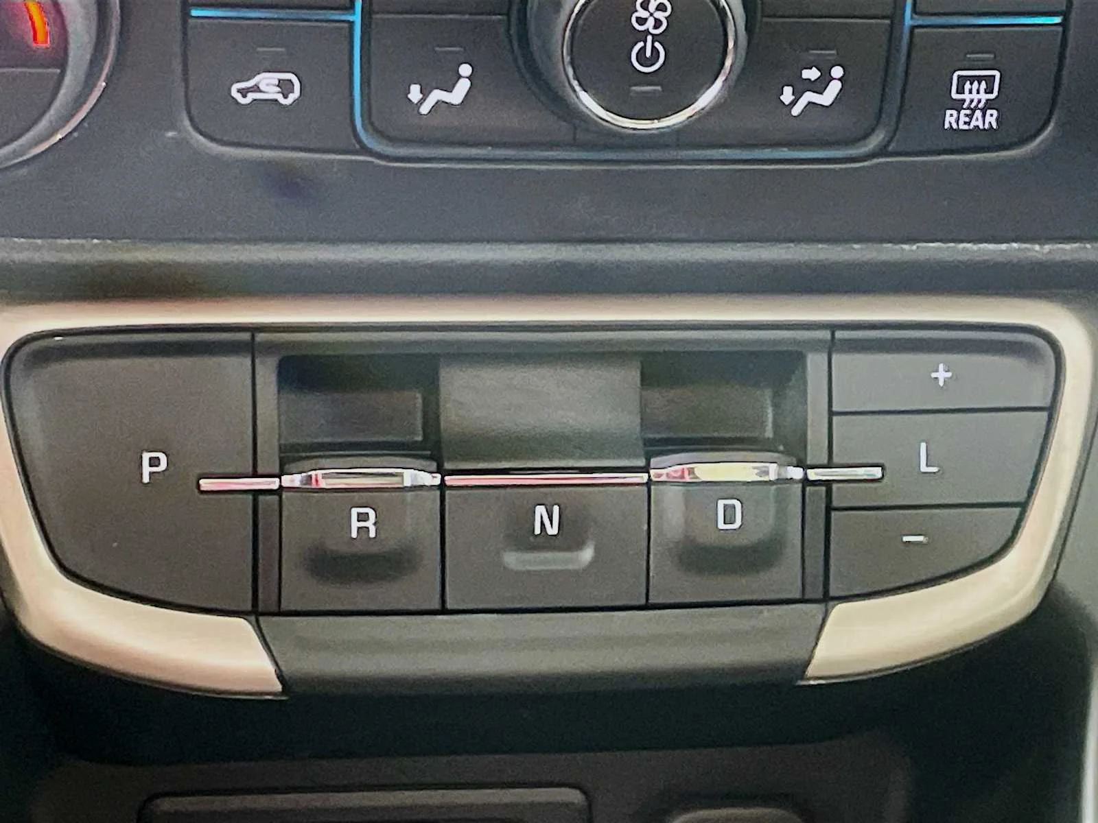 Used 2023 Volcanic Red Tintcoat GMC Denali image 15
