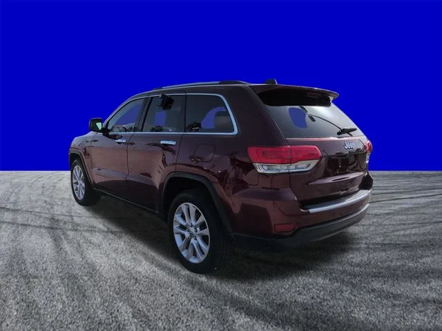 Certified Used 2017 Velvet Red Pearlcoat Jeep Limited image 6