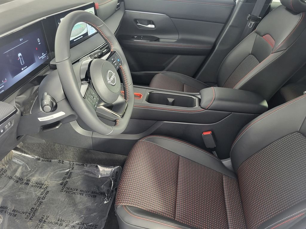 2025 Nissan Kicks SR AWD - Photo 9