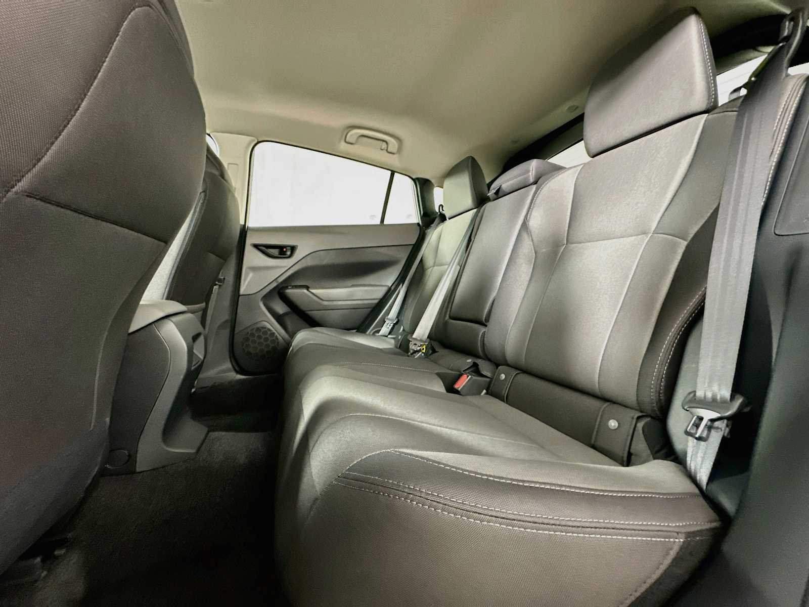 New 2026 ICE SILVER METALLIC Subaru Base image 21