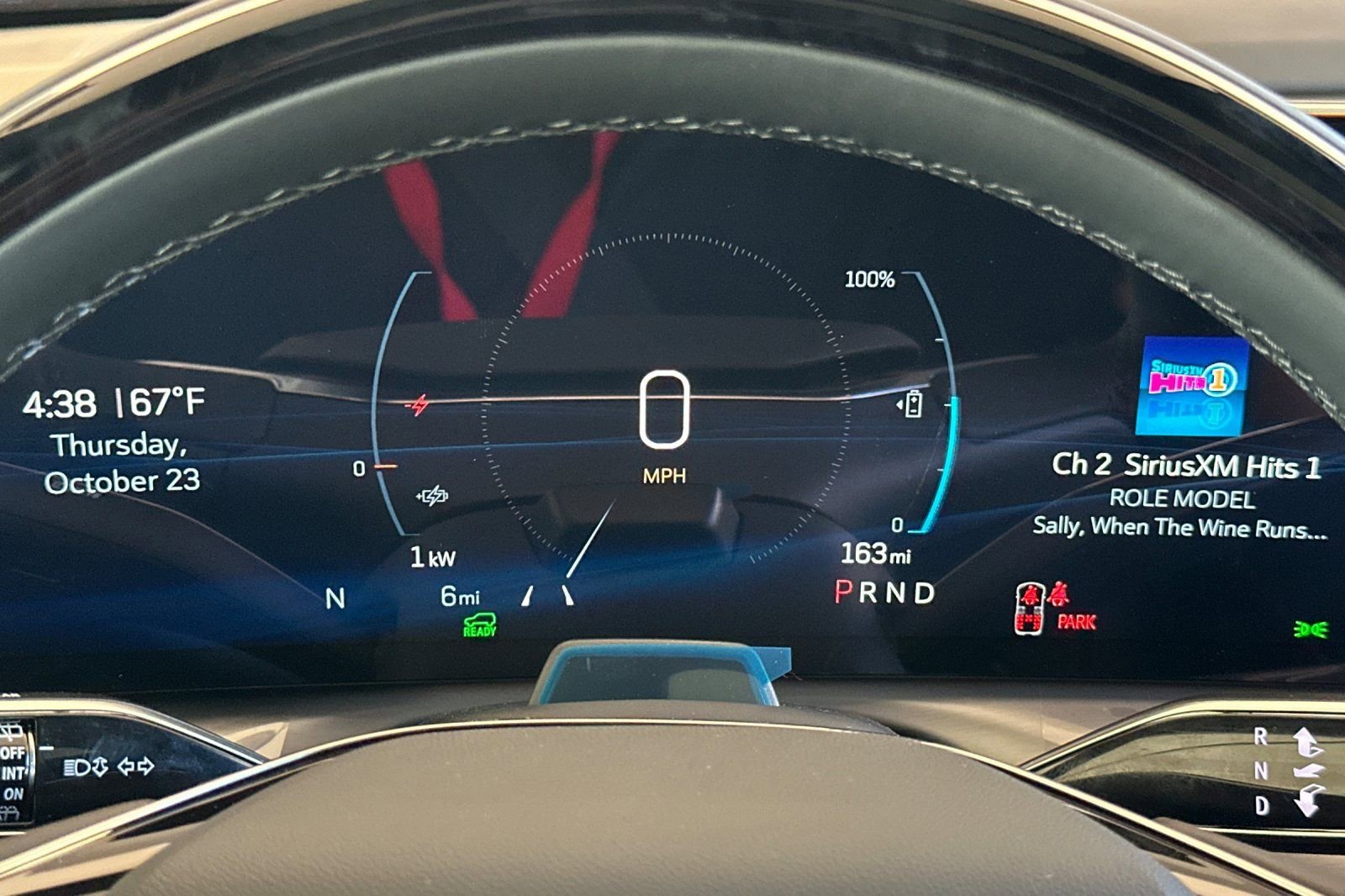 2026 Cadillac VISTIQ Sport - Photo 25