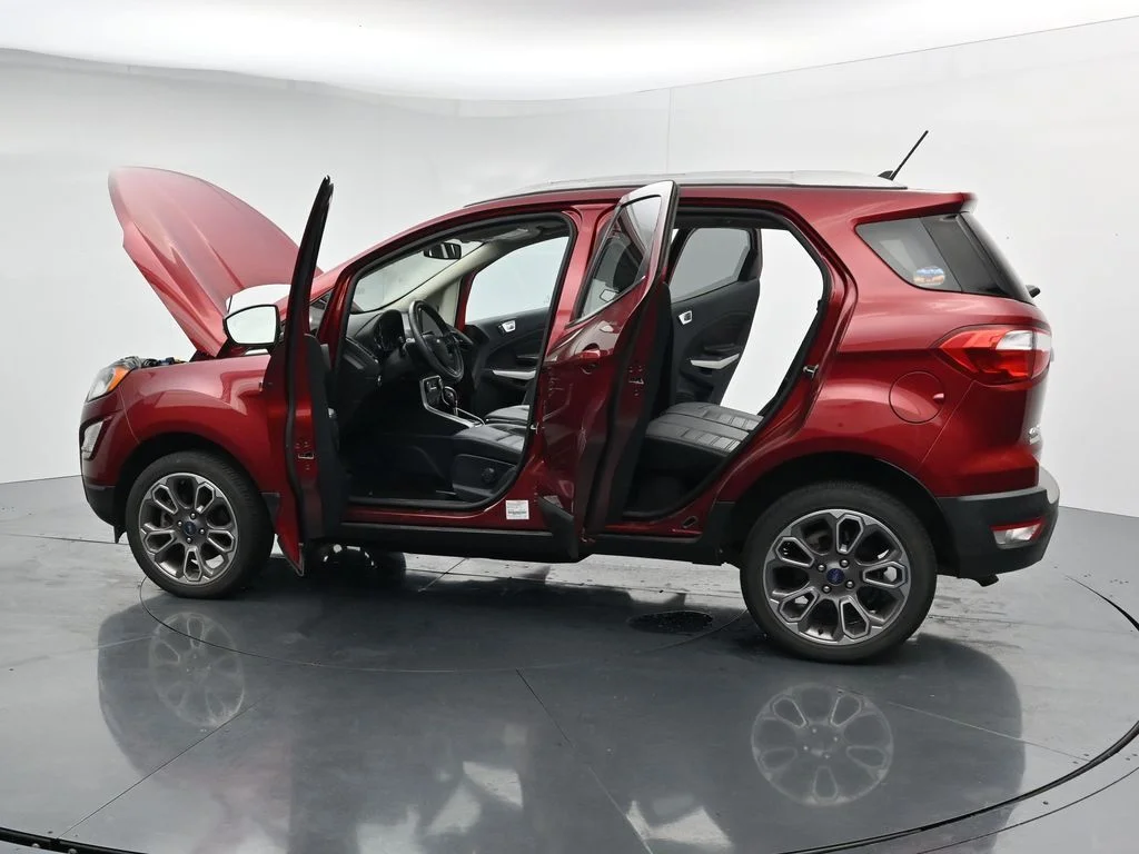 Used 2020 Red Ford Titanium image 27