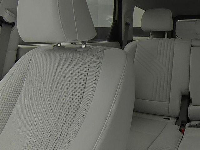 New 2026 Silver Hyundai SEL 8P image 40