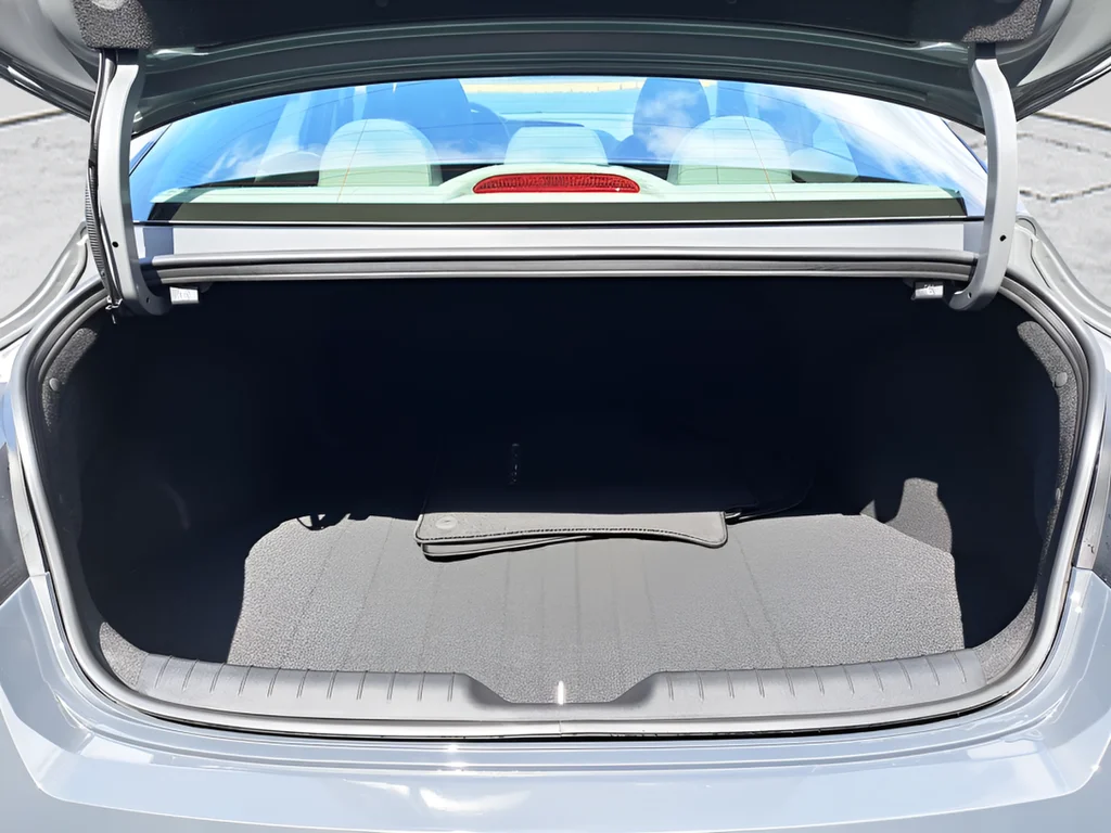 New 2026 Gray Hyundai SE image 27
