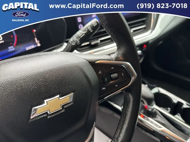 Used 2025 Gray Chevrolet LT image 23