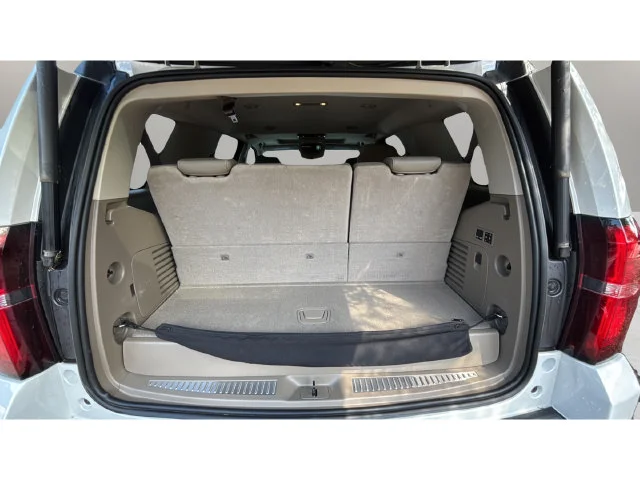 Used 2018 Beige Chevrolet Premier image 34