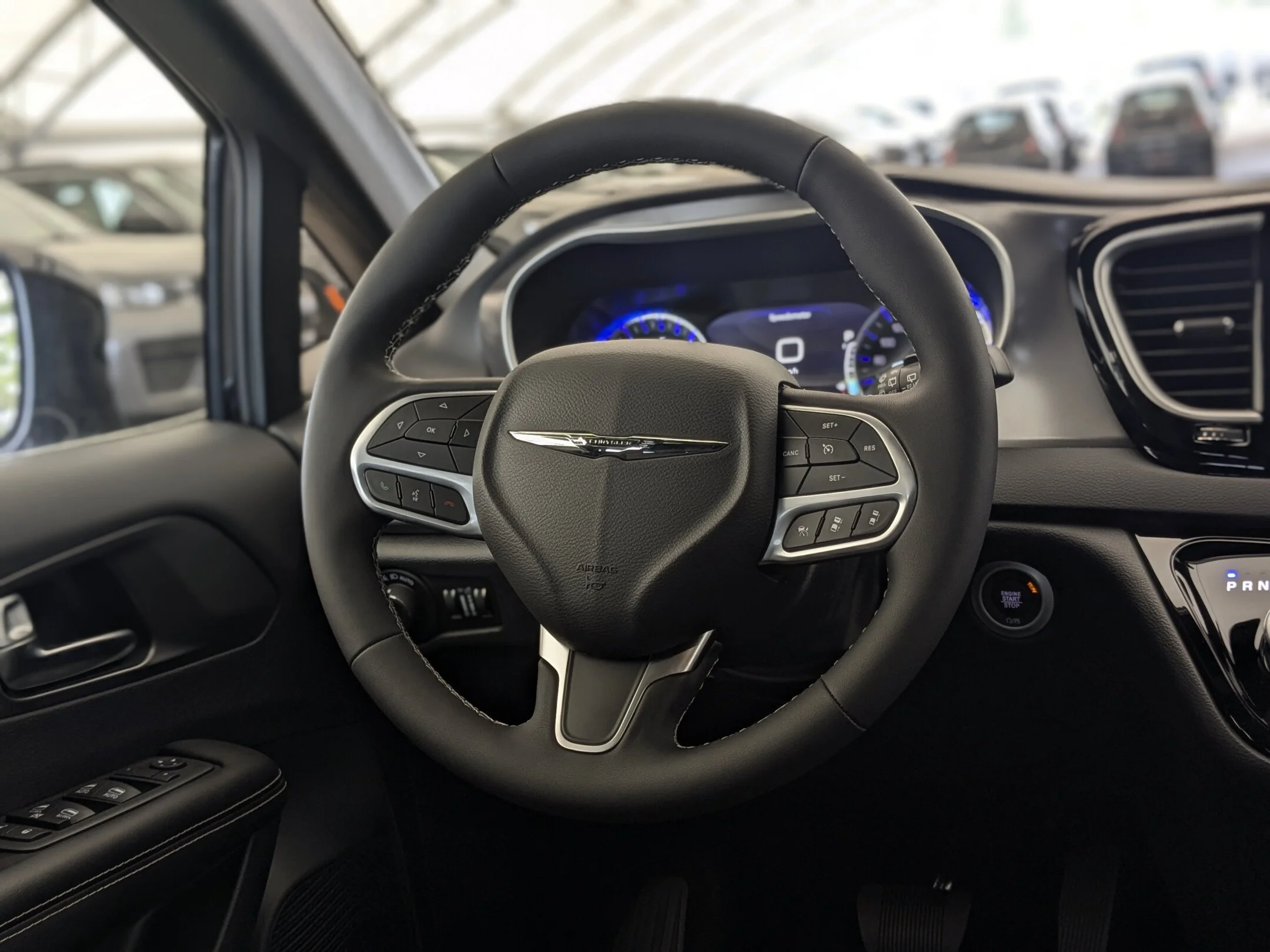 New 2026 Black Chrysler SXT - - FWD - Stow n Go Seats - Power Sliding Doors - Heated Seats - Adaptive Cruise & More! image 15