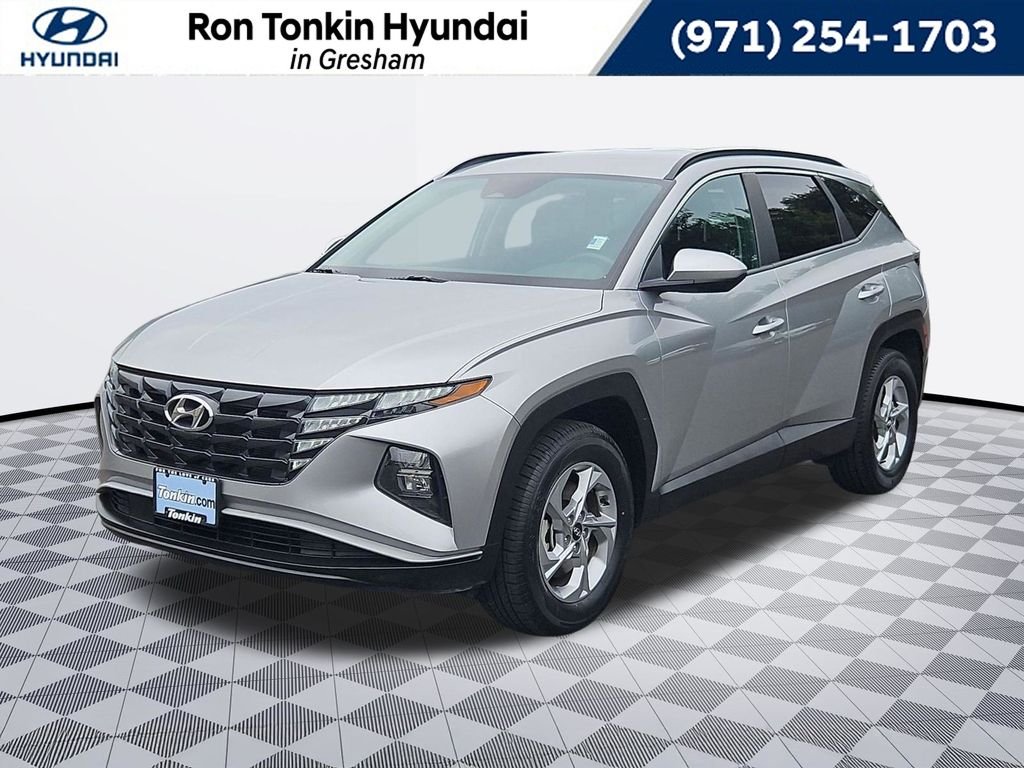 Used 2024 Silver Hyundai SEL image 1