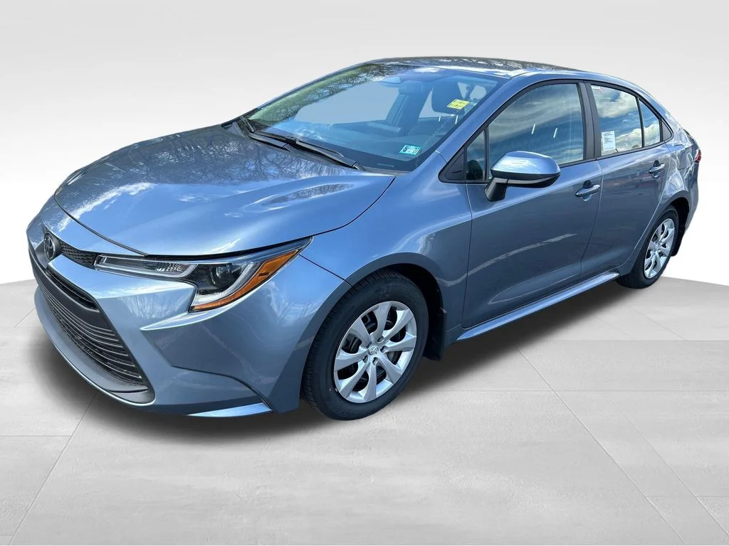2026 Toyota Corolla LE CVT's photo