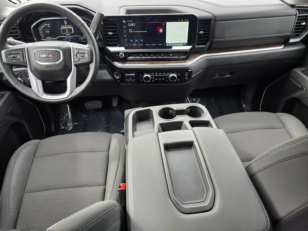 Used 2025 Sterling Metallic GMC SLE image 19