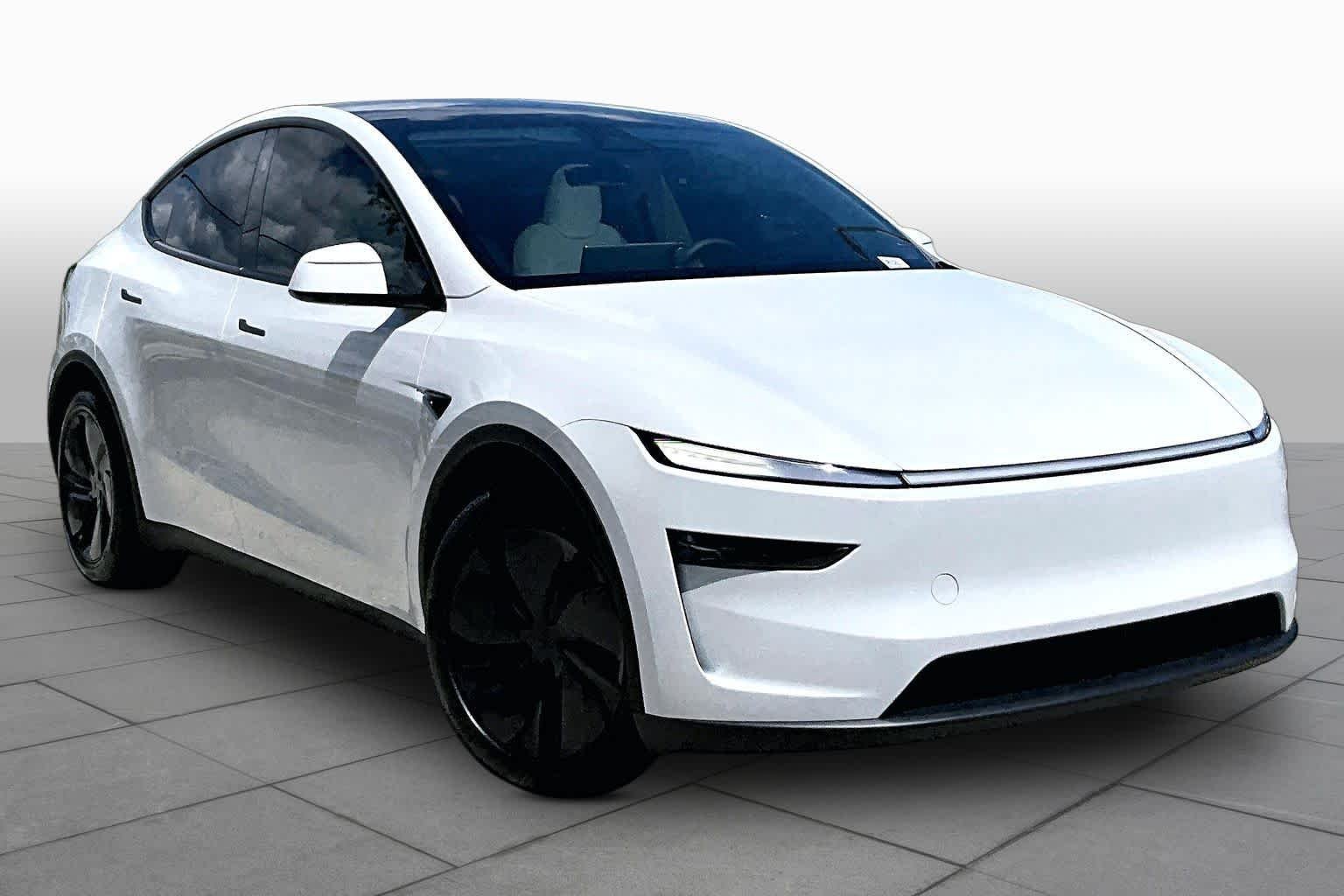 Used 2026  Tesla  image 2