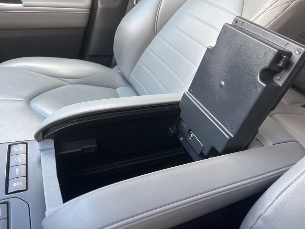 Used 2020 Magnetic Gray Metallic Toyota XLE image 30